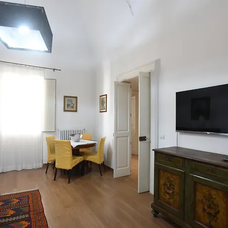 San Lazzaro Centro Apartment *